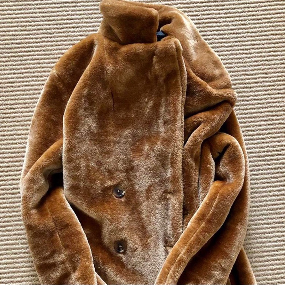 LONG LIGHT BROWN FAUX FUR BUTTON DOWN COAT